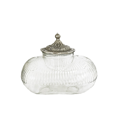 Емкость с крышкой